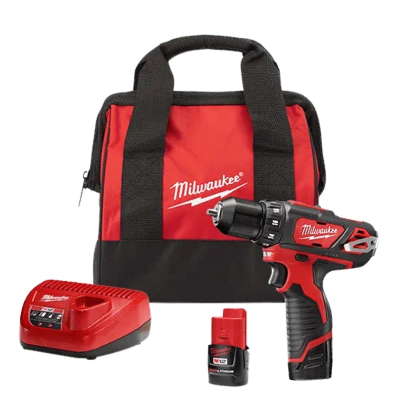 MILWAUKEE M12 3/8 Drill/Driver Kit