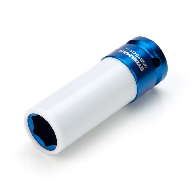 17mm Sleeved Socket (Blue)